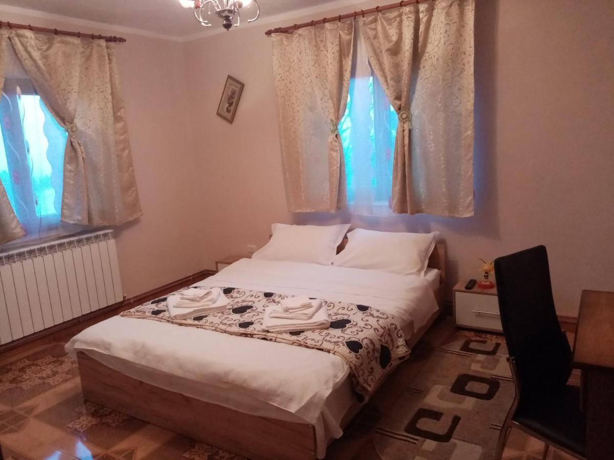 Готель Casa Dana Борша Екстер'єр фото